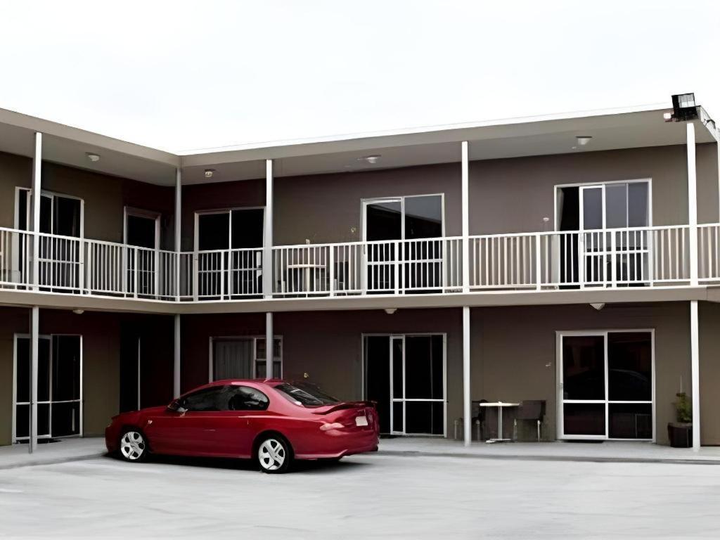 Hawera Central Motor Lodge Екстериор снимка