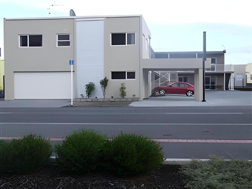 Hawera Central Motor Lodge Екстериор снимка