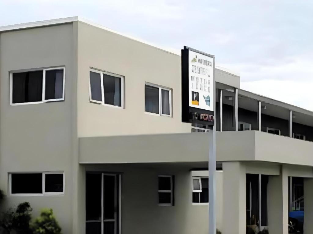 Hawera Central Motor Lodge Екстериор снимка