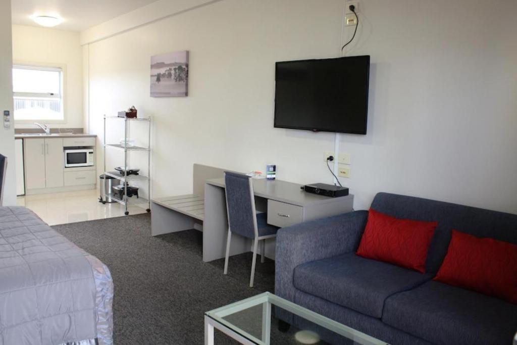 Hawera Central Motor Lodge Екстериор снимка