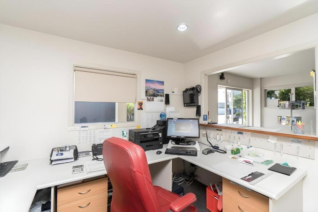 Hawera Central Motor Lodge Екстериор снимка