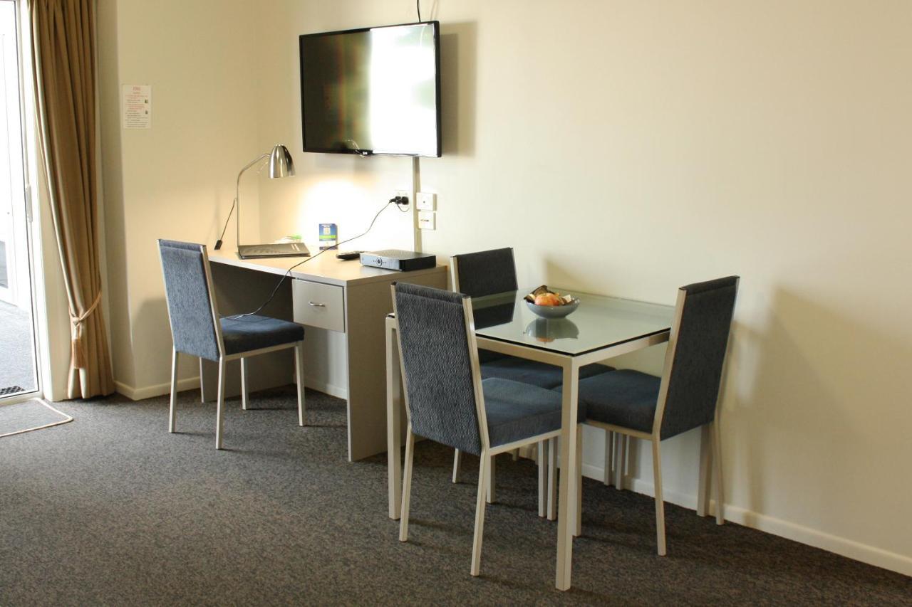 Hawera Central Motor Lodge Екстериор снимка